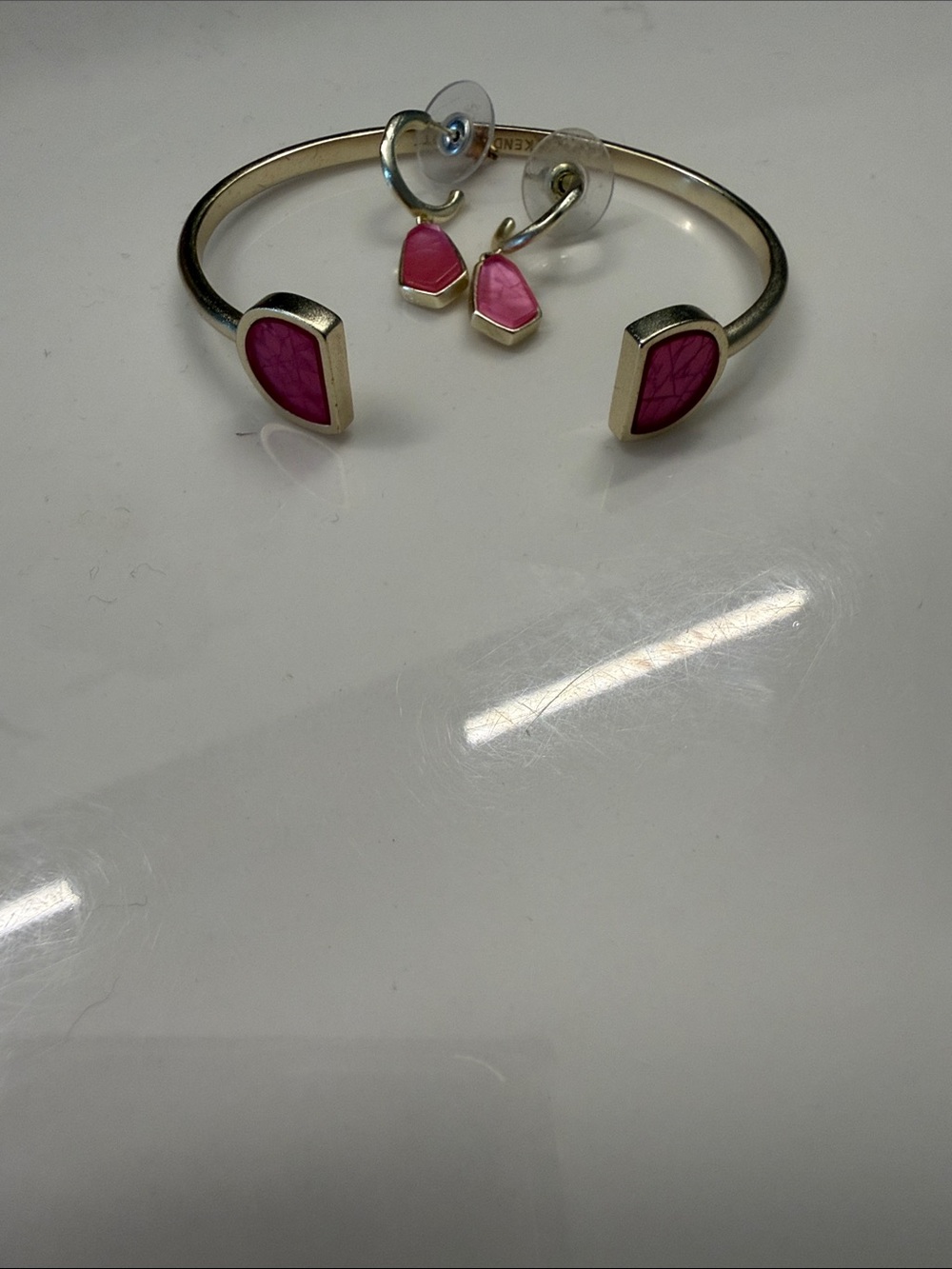 Kendra Scott Gold-tone Open Cuff Bracelet and Pink Stone Drop Earrings